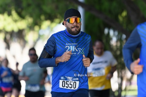 Fotos de la Carrera 21k autocentro autopop 2021, décimo aniversario
