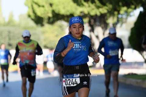 Fotos de la Carrera 21k autocentro autopop 2021, décimo aniversario