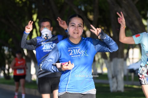 Fotos de la Carrera 21k autocentro autopop 2021, décimo aniversario