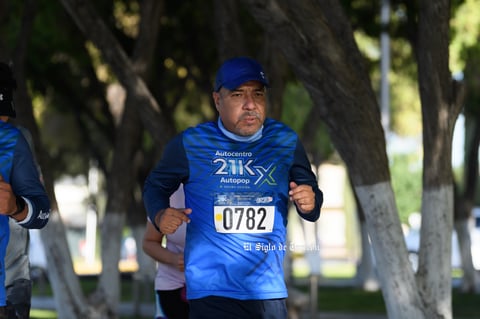 Fotos de la Carrera 21k autocentro autopop 2021, décimo aniversario