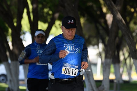 Fotos de la Carrera 21k autocentro autopop 2021, décimo aniversario