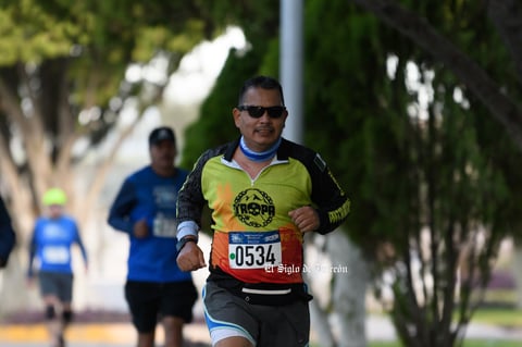 Fotos de la Carrera 21k autocentro autopop 2021, décimo aniversario