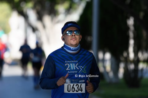 Fotos de la Carrera 21k autocentro autopop 2021, décimo aniversario