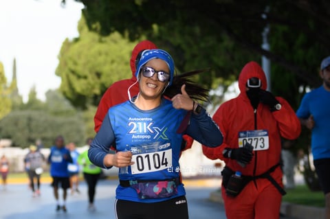 Fotos de la Carrera 21k autocentro autopop 2021, décimo aniversario