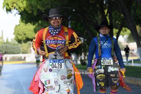 Fotos de la Carrera 21k autocentro autopop 2021, décimo aniversario