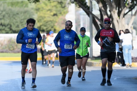 Fotos de la Carrera 21k autocentro autopop 2021, décimo aniversario
