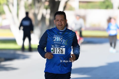 Fotos de la Carrera 21k autocentro autopop 2021, décimo aniversario