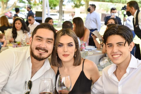 13112021 Enrique, Paulina y Guillermo.