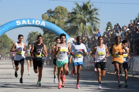 Duranguense Anahí Álvarez se lleva Carrera Elite 10 K Elite MarathonTV; olímpico Santana la varonil