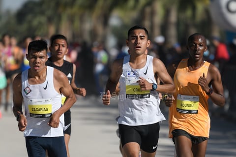 Duranguense Anahí Álvarez se lleva Carrera Elite 10 K Elite MarathonTV; olímpico Santana la varonil
