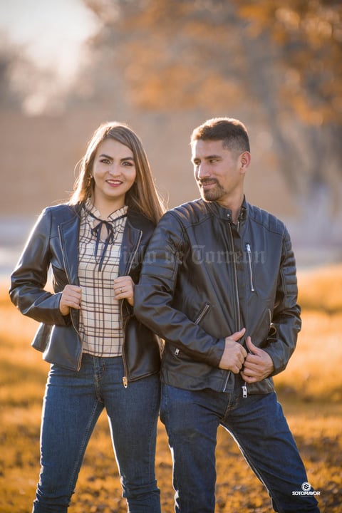 14112021 Lizeth Teresa Torres Martínez y Jorge Eduardo Soriano Romero, listos para su boda este mes de noviembre. (SOTOMAYOR FOTOGRAFÍA)