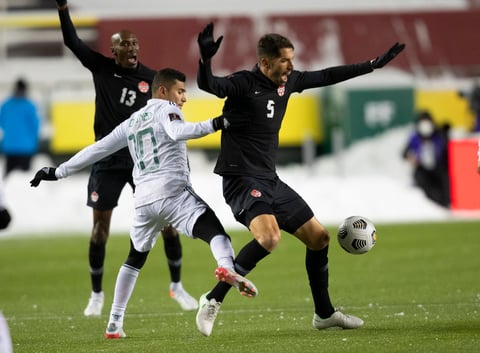 Canadá derrota a México en octagonal clasificatorio a Mundial de Qatar 2022