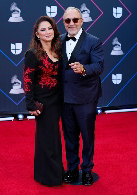 Danna Paola, Mon Laferte, Bella Thorne y más estrellas llenan de glamour a la 'red carpet' del Latin Grammy