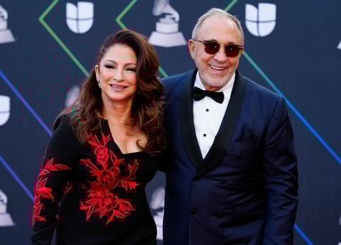 Danna Paola, Mon Laferte, Bella Thorne y más estrellas llenan de glamour a la 'red carpet' del Latin Grammy