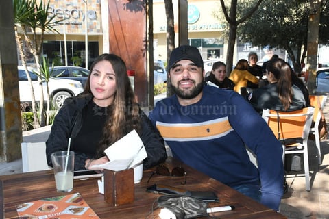22112021 Nydia Escobedo y Carlos Anaya.