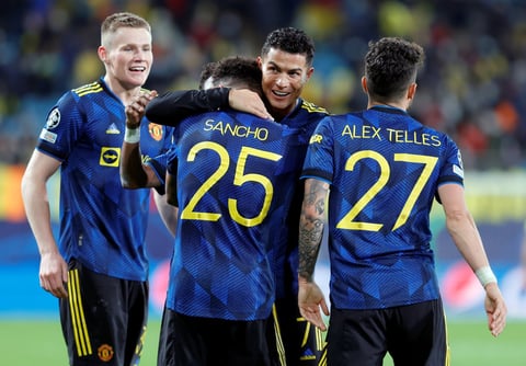 Villarreal va de más a menos ante un efectivo Manchester United