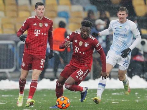 Robert Lewandowski abre camino al Bayern para triunfar ante el Dinamo