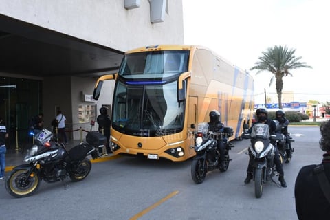 ¡Ya están aquí! Tigres llega a La Laguna para enfrentar a Santos