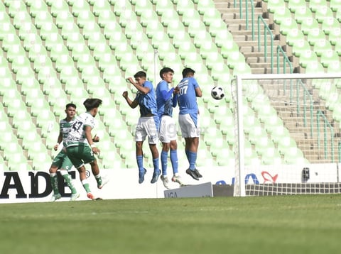 Joshua Mancha metió de tiro libre el segundo tanto del partido.