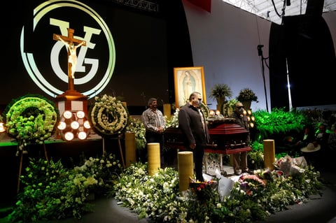 Así le dieron el último adiós a Vicente Fernández en la misa de cuerpo presente
