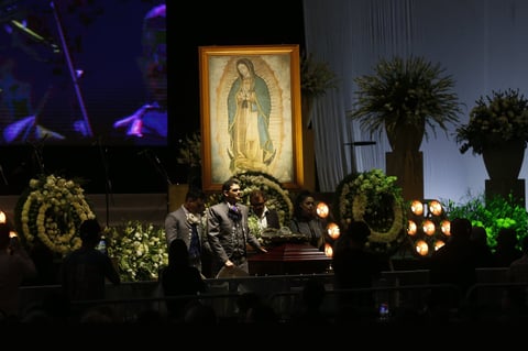 Así le dieron el último adiós a Vicente Fernández en la misa de cuerpo presente