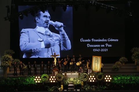 Así le dieron el último adiós a Vicente Fernández en la misa de cuerpo presente