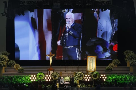 Así le dieron el último adiós a Vicente Fernández en la misa de cuerpo presente