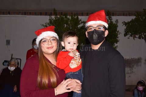 28122021 Patricia Guadalupe Castro, Arias David Castro y Víctor Samuel Castro.