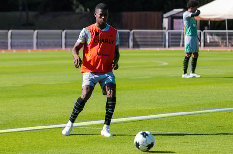Santos afronta su cuarto duelo de preparación