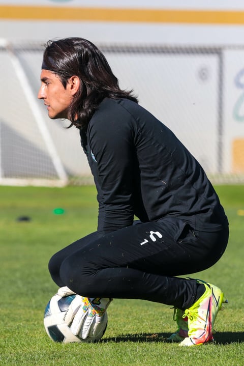 Continúan su preparación pese a que aún sea una incógnita la celebración del encuentro contra Tigres por brote de COVID