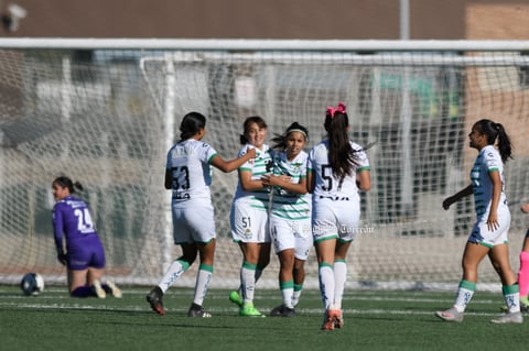 Gol de Paulina Peña