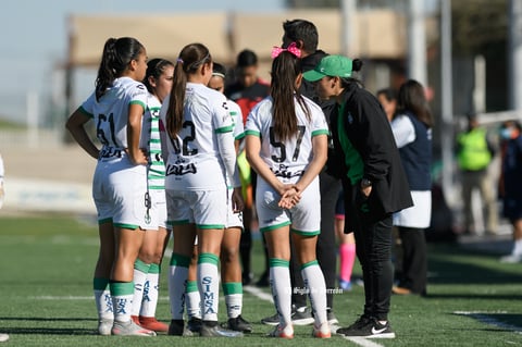Santos Laguna vs Rayadas de Monterrey femenil Sub 17, jornada 1 clausura 2022
