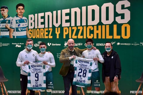 Presentación nuevow refuerzos club Santos Laguna Suarez y pizzichillo