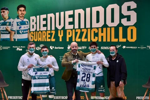 Presentación nuevow refuerzos club Santos Laguna Suarez y pizzichillo