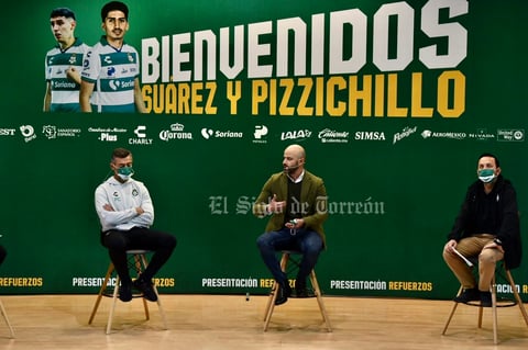 Presentación nuevow refuerzos club Santos Laguna Suarez y pizzichillo