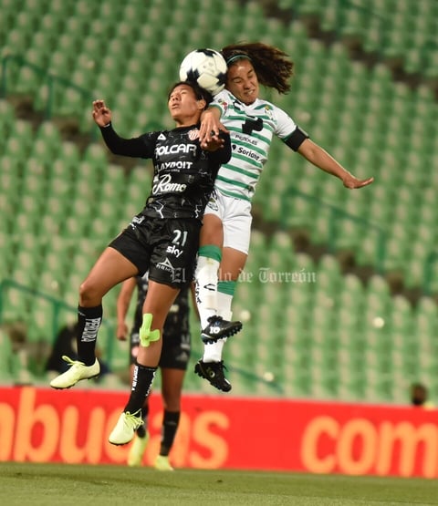 Necaxa le iguala a Guerreras del Santos Laguna en último minuto