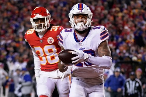 Kansas City Chiefs vencieron 42-36 a los Buffalo Bills en tiempo extra