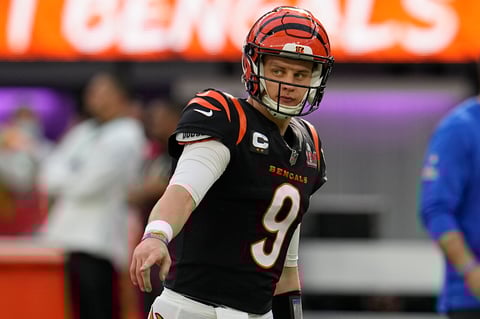 Cincinnati Bengals quarterback Joe Burrow (9) warms up before the NFL Super Bowl 56 football game against the Los Angeles Rams, Sunday, Feb. 13, 2022, in Inglewood, Calif. (AP Photo/Marcio Jose Sanchez)