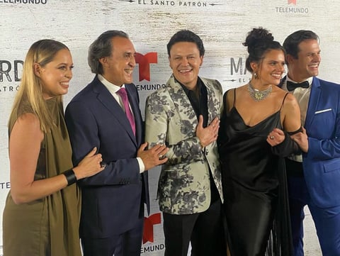 En una transmisión en vivo que el cantante tuvo con Isabel Lascurain, cantante del grupo Pandora, Pedrito lucía irreconocible.