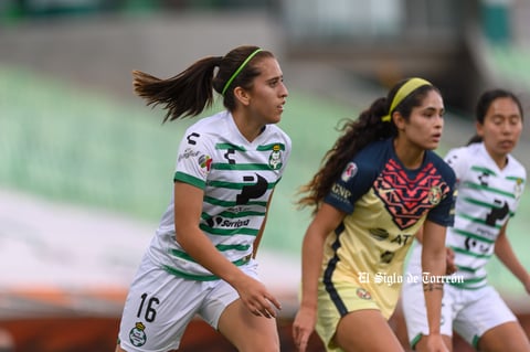 Karyme Martínez #16, Defensa, Santos