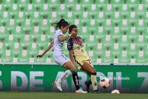 Katia Estrada #14, Defensa, Santos
