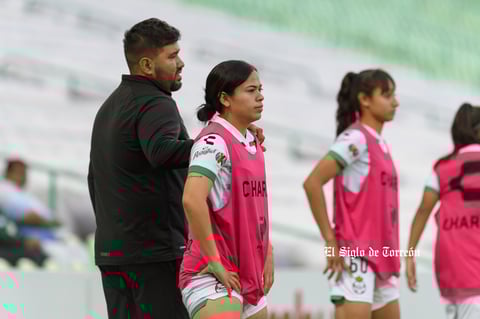 Aidé Pérez #18, Media, Santos