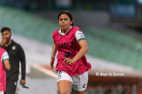 Aidé Pérez #18, Media, Santos