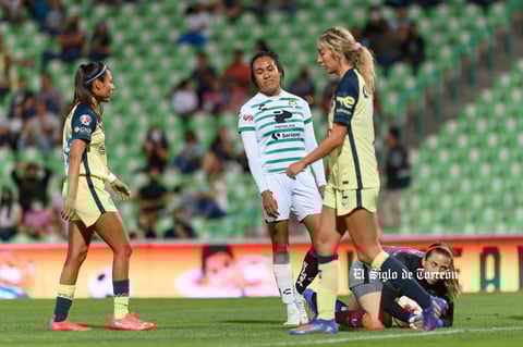 Mariela Jiménez #30, Delantera, Santos
Renata Masciarelli #1, Portera, America
