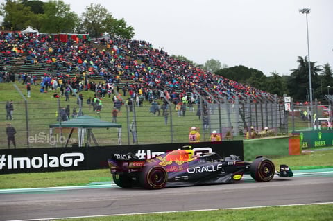 'Checo' Pérez queda en segundo lugar después de Max Verstappen