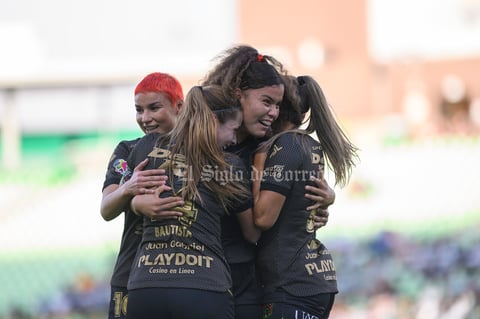 Triunfan Guerreras del Santos Laguna sobre Bravas de Juárez