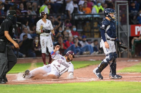 Anoche regresó la actividad de la Liga Mexicana de Beisbol en el Estadio de la Revolución