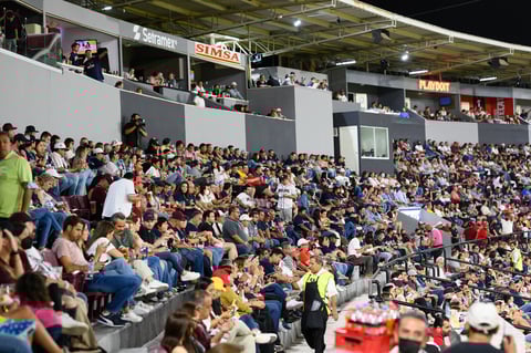 Anoche regresó la actividad de la Liga Mexicana de Beisbol en el Estadio de la Revolución