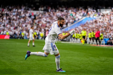 Real Madrid levanta la copa de LaLiga