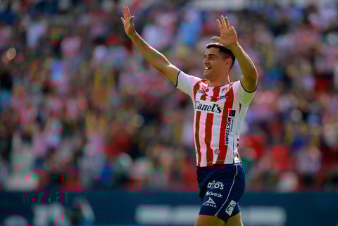 MEX2761. SAN LUIS POTOSÍ (MÉXICO), 01/05/2022.- German Berterame del Atlético San Luis celebra hoy tras anotar contra el Santos Laguna, durante un partido por la jornada 17 de la Liga MX en el estadio Alfonso Lastras, en San Luis Potosí (México). EFE/Víctor Cruz